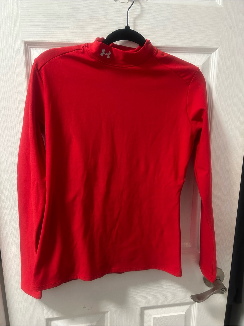 Under Armour YXL long sleeve compression cold gear mock neck